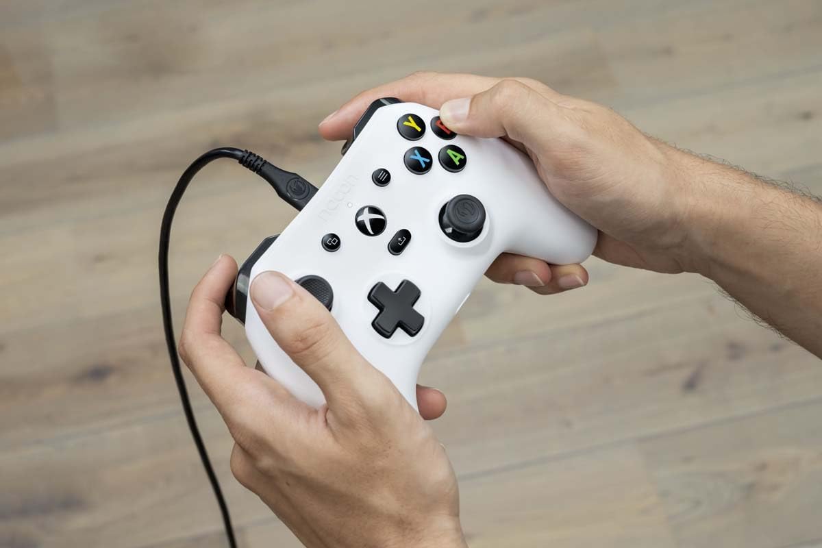 Xbox One, Series S, X Gamepad - Nacon Evol X Wired Controller